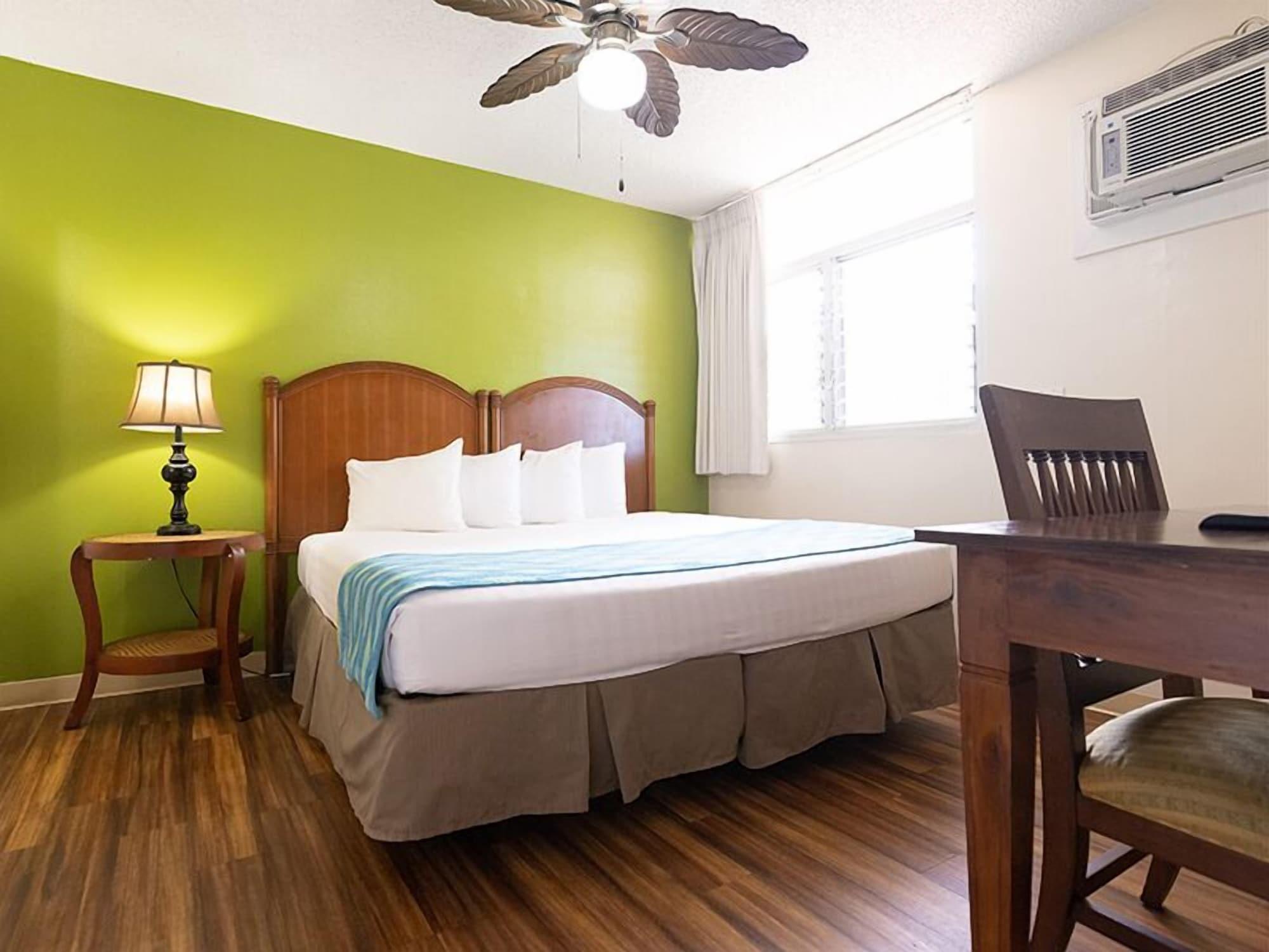 Pacific Marina Inn Airport Хонолулу Екстериор снимка